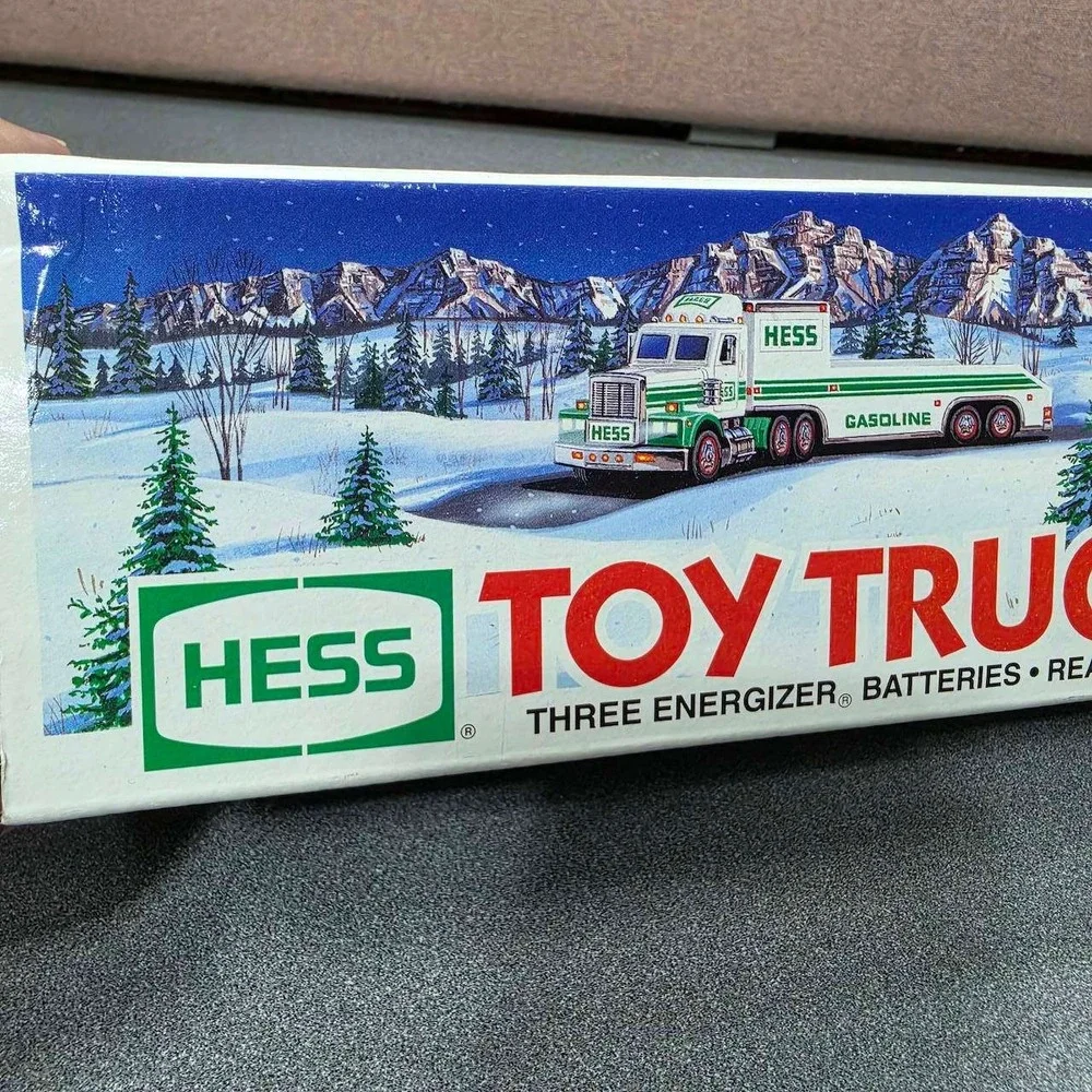 Hess Toy Truck and Helicopter 2001 White Green Collectible READ